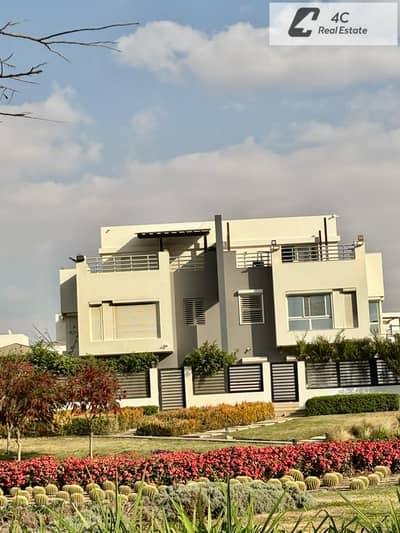 للبيع باقل مقدم  توين هاوس استلام خلال سنة 306 م  بالتقسيط في هايد بارك التجمع الخامس Hyde park new cairo fifth settlement