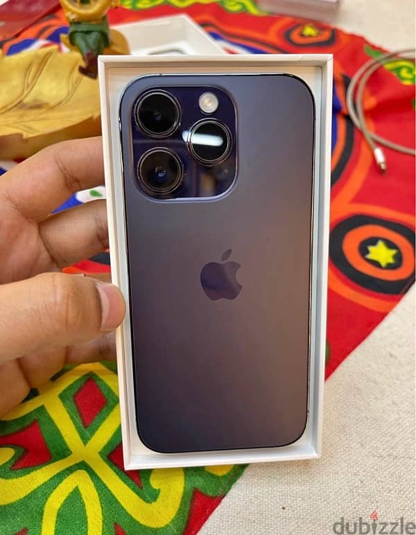 ايفون 14 pro  مساحه 256 1