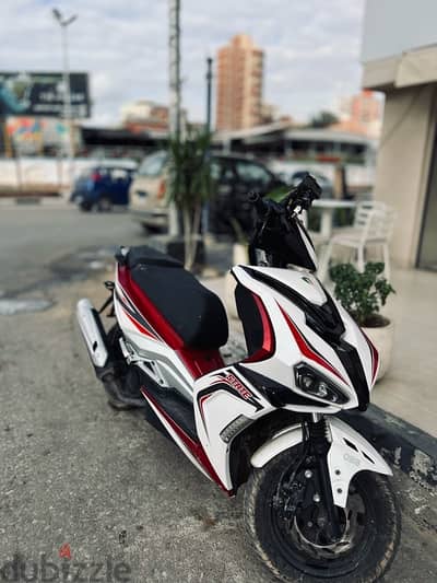 سكوتر مارينو سبورت عداد 18 الف موديل ٢٠٢٢ رخصه ساريه