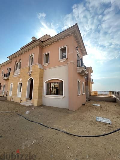 Quattro Villa City Gate - qatari diar for sale - فلل للبيع - 207454081
