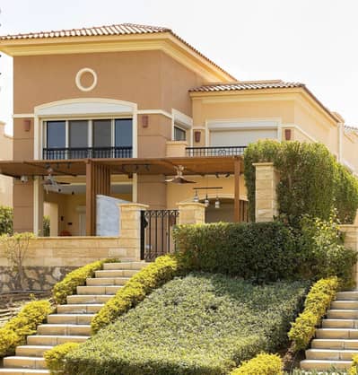 Luxury Ready-to-Move Villa in Hyde Park New Cairo at Below Market Price with Open Landscape View in Prime New Cairo Location Luxury Ready-to-Move Villa in Hyde Park New Cairo at Below Market Price with Open Landscape View in Prime New Cairo Location