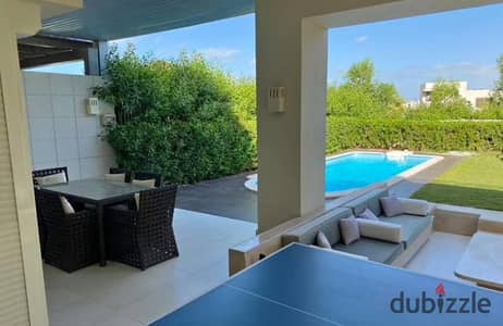Villa in a prime location inside Hacienda Bay, for sale with a direct sea view in the heart of the North Coast.