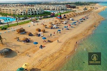 قريه استثماريه بها جميع الخدمات قرية لاسيرينا بالم بيتش العين السخنه