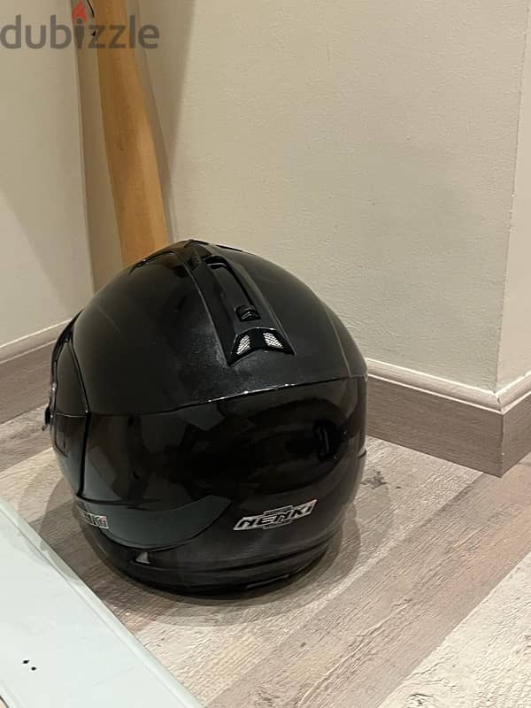 helmet 3