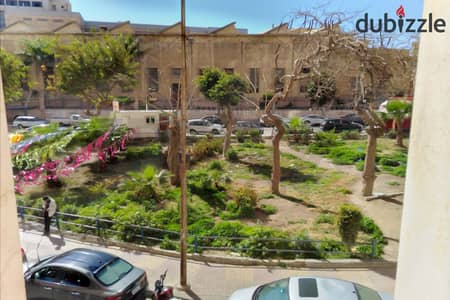 مقر ادارى للبيع 100 م الشاطبى (بجوار كليه الهندسه)