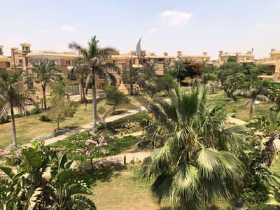 town house corner for sale in Les Rois new cairo Very prime location under market price under market price