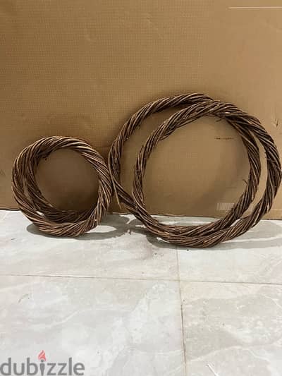 طوق خشب
