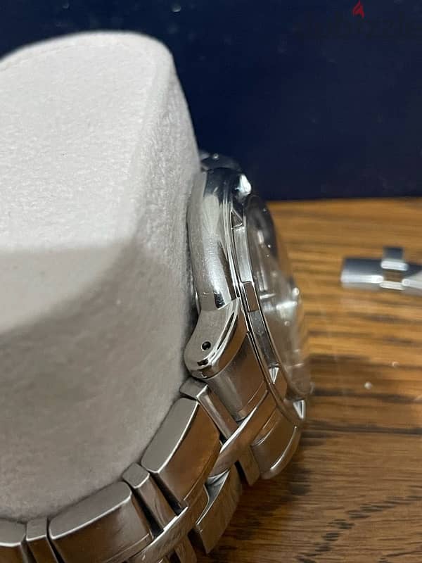 RAYMOND WEIL 19