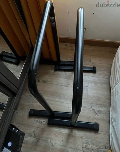 elite dip stand parallele