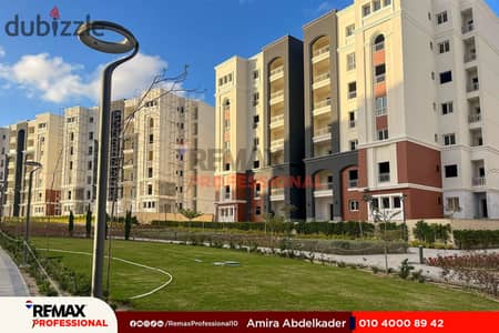 Delivery within one year open view payment facilities apartment for sale in Alex West