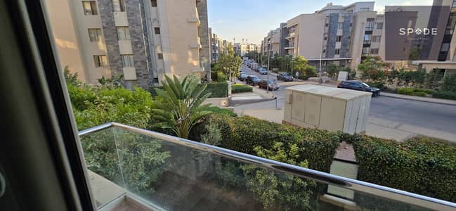 شقة متشطبة بالكامل للإيجار في جاليريا مون فالي