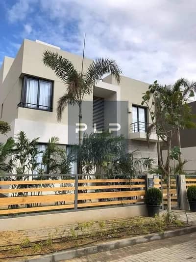 Villa for sale,Ready to move , at a bargain price, in Palm Hills Katameya Extension Compound - BK2