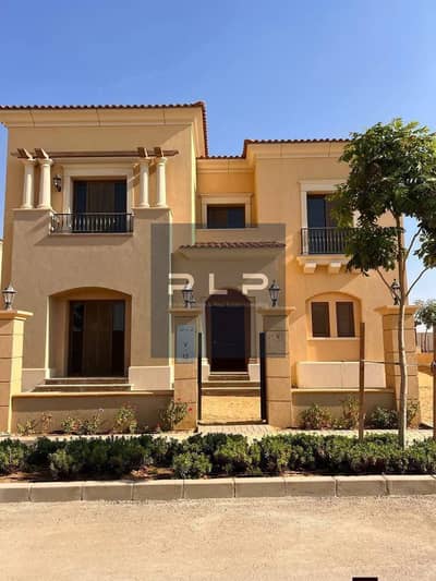 تاون هاوس ميدل للبيع في سيتي جيت  City Gate بأقل من سعر الشركة  استلام فوري موقع استراتيجي  امتلك وحدتك الآن في أرقى مجتمعات القاهر