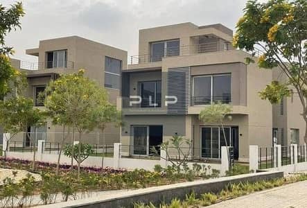 أقل سعر فيلا تاون هاوس كورنر ريسيل بأقل سعر في السوق لسرعة البيع استلام فوري جاهزه للمعاينه في كمبوند بالم هيلز نيو كايرو أميز موقع في التجمع الخامس