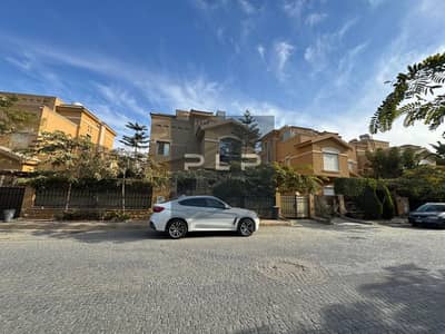 Standalone villa with roof for sale fully finished 350 sqm in a strategic location at Dyar Park Compound Fifth Settlement New Cairo on North Teseen St