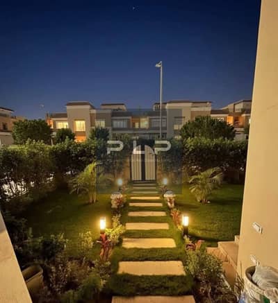 s villa Ready to Move at a bargain price for a quick sale in Sarai Compound - by Madinet Misr for Housing and Development, Prime Location