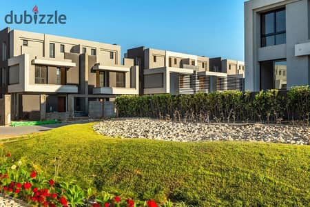تاون هاوس جاهز للسكن في La Vista City – مدارس ومولات داخل الكمبوند