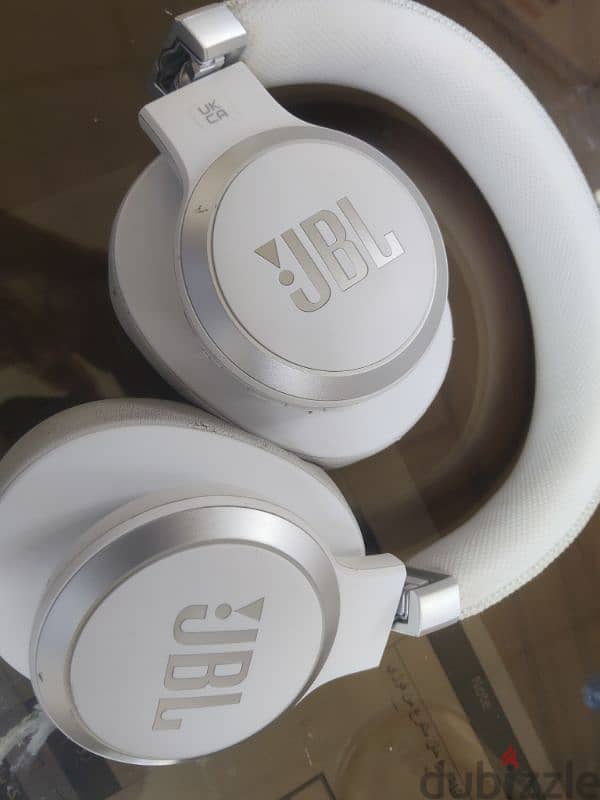 JBL live 660NC 1