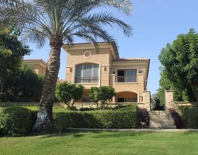 فيلا كورنر Ultra Super Lux بالتكييفات في لوكيشن برايم بجوار الجامعة الأمريكية - بالتقسيط علي 10 سنين - القاهرة الجديدة