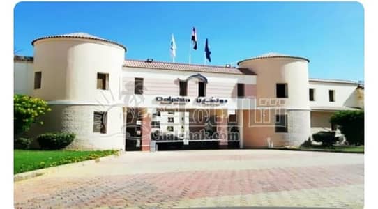 شاليه للبيع مساحه 87 م الدور الاولا بالفرش و الاجهزه الترا سوبر لوكس