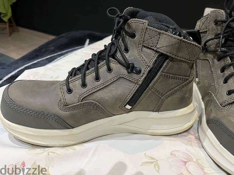 wolverines shoes 2