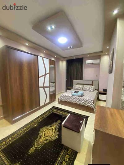 شقه لايجار بسعر مميز مفروش بعباس العقاد ومكرم عبيد مواقع مميزه