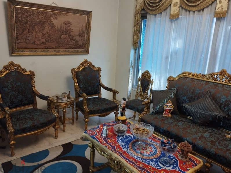 Gold-plated Salon 4