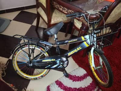 bycicle in perfect condition عجلة/دراجه في حاله رائعع