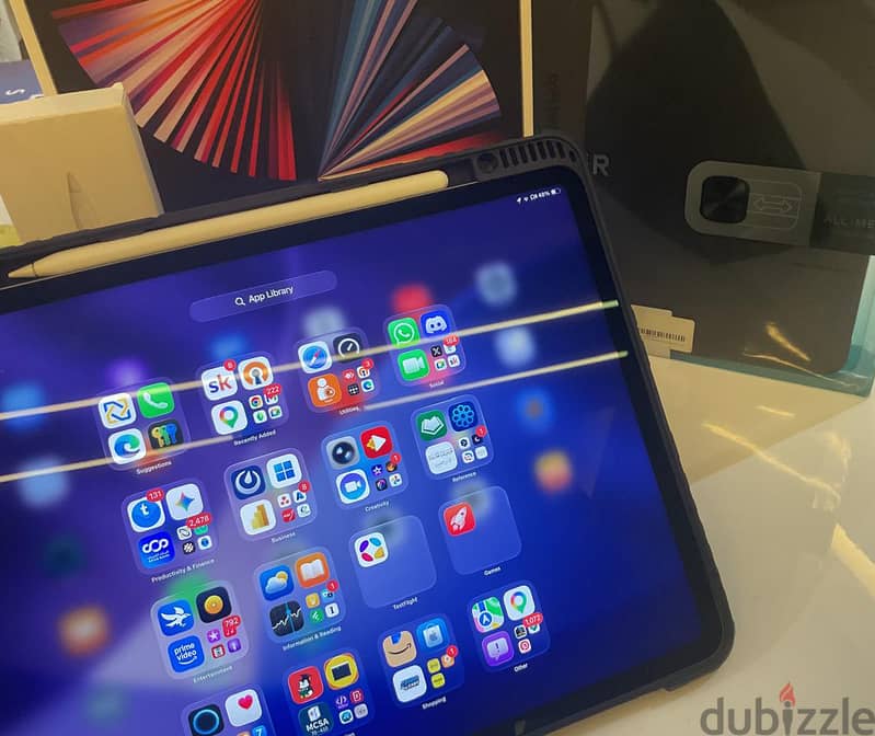 iPad pro 12.9 5th generation with apple pencile 1