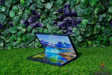 ASUS Zenbook 17 Fold Laptop عرض مغري خصم 50% على لابتوب اسوس فولد