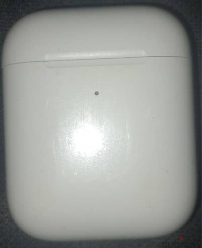 سماعة airpods 2 بحالة ممتازة وارد امريكا