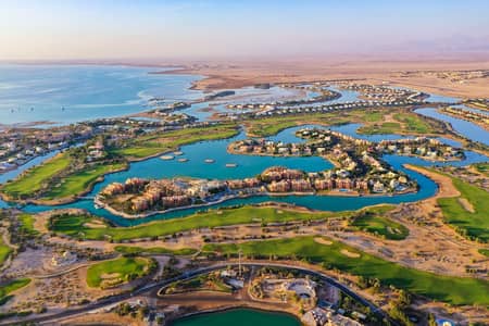 شاليه بنظام الفيلا للبيع فى سوما باي البحر الأحمر دقايق من سوان ليك الجونة حسن علام تشطيب كامل جاهز للمعاينة somabay gouna red sea