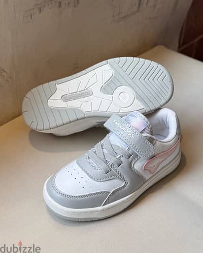 كوتشي kangaroos اوريجينال مقاس 31 جديد لم يستخدم