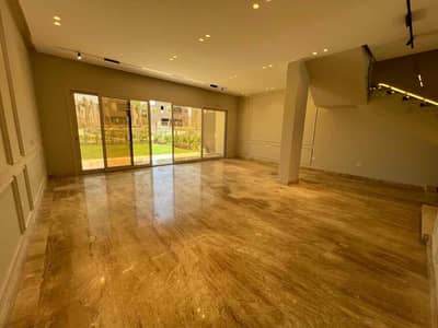 تاون هاوس للايجار في ذا كراون بالم هيلز Townhouse Villa for Rent in The Crown Palm Hills