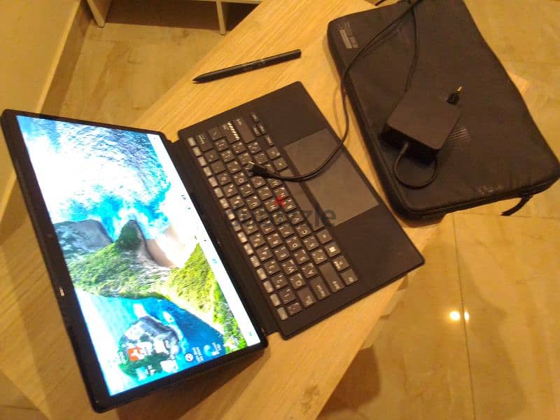 Asus vivobook OLED S13 split 3
