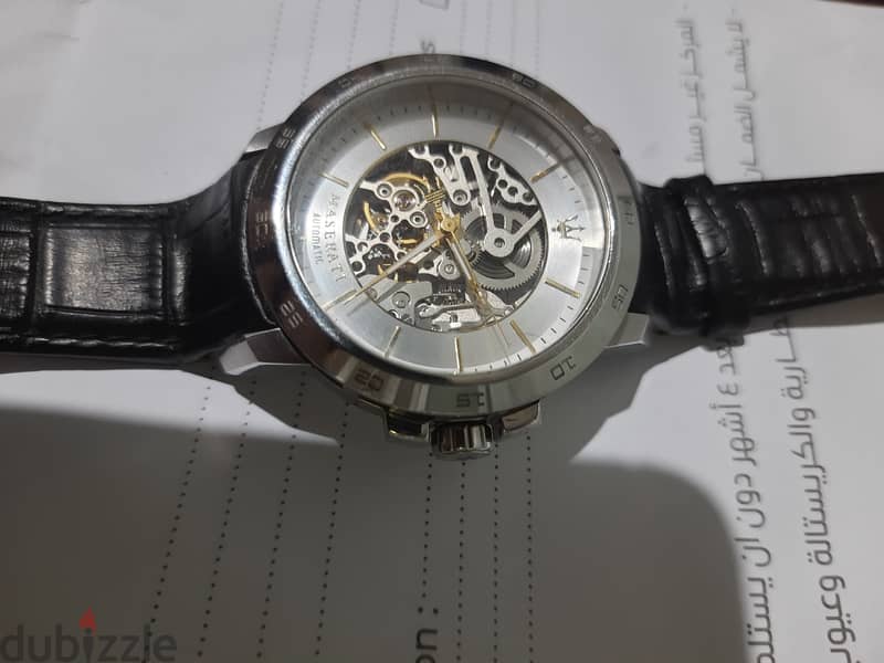 Used Maserati watch automatic with box 2