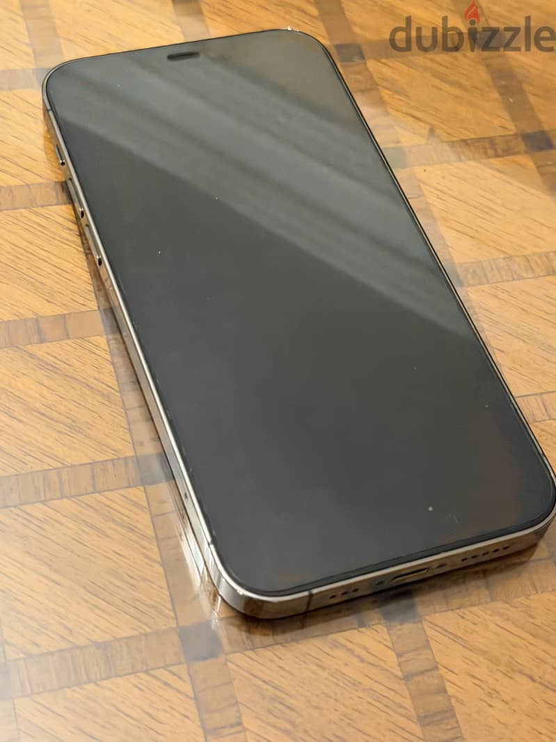 iPhone 12 Pro 256GB Graphite – Excellent Condition 2
