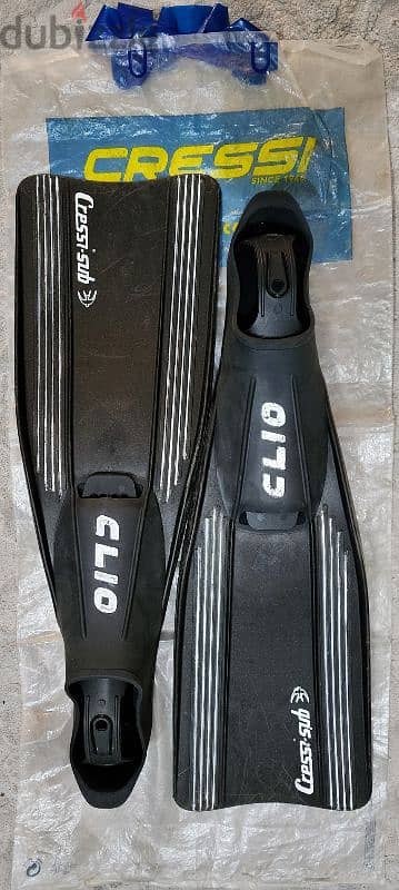 زعانف سباحه ايطالي 43/44 Cressi