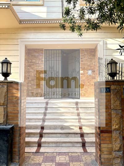 Prime location - directly opposite Arabella Plaza