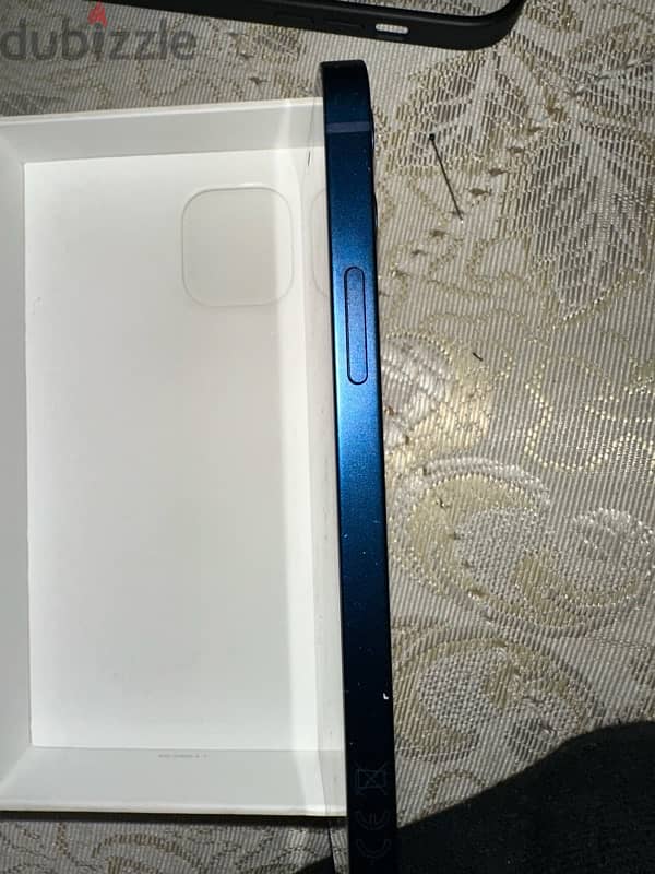 ايفون 12 2