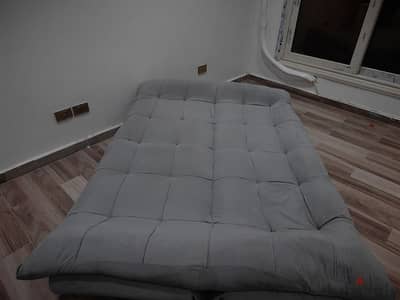 كنبه سرير