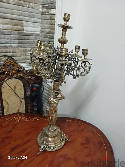 شمعدان انتيكه للبيع