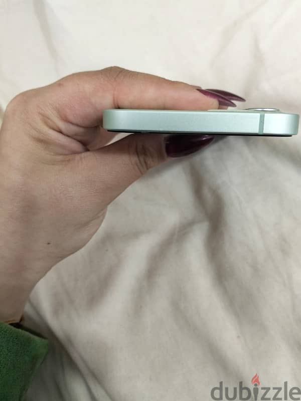 iPhone 12 4