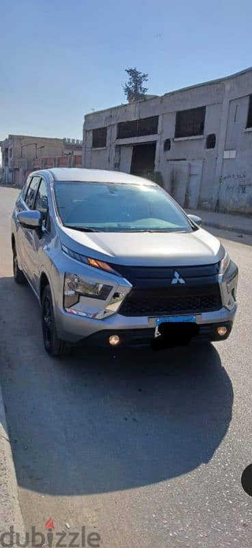 للايجار بالسواق سيارات  حديثه  مكيفه  للرحلات  والمطارات  بالسواق