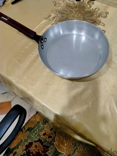 طاسة الومنيوم تقيلة ماركة حورس