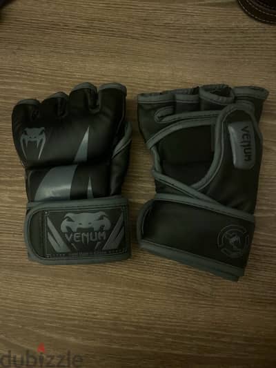 VENUM MMA gloves
