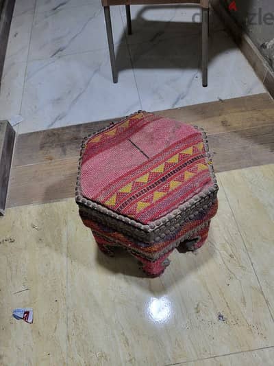 طربيزة قعدة عرب