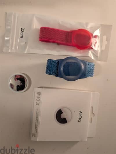 Apple Airtag with 2 wrist bands