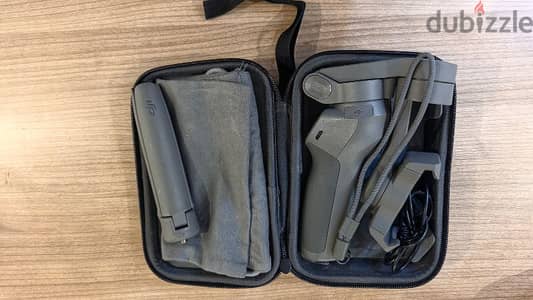 DJI Osmo Mobile 3 (Smartphone Gimbal Stabilizer)