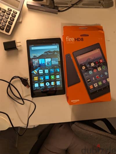 Kindle fire hd 8 with original box and charger